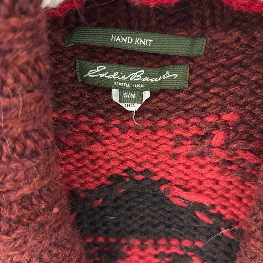Eddie Bauer Sweater Blanket Navajo Print Cardigan in Red Sz S/M - Picture 12 of 14